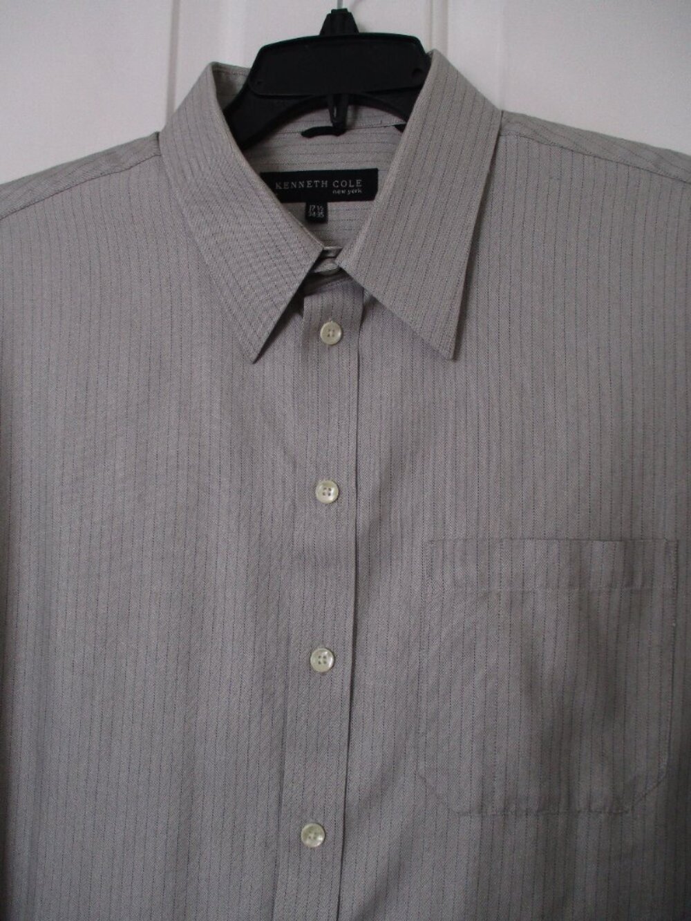 Kenneth Cole New York Mens L/S Gray Cotton Pinstripe Dress Shirt NWOT 17.5/34-35